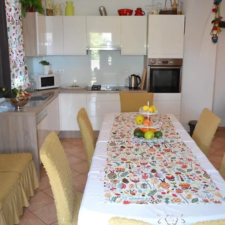 Apartments Lucija Srima Exterior photo