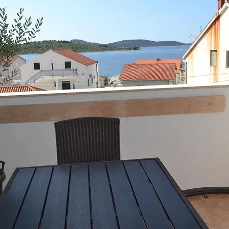 Apartments Lucija Srima Exterior photo
