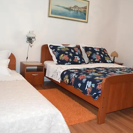 Apartments Lucija Srima Exterior photo