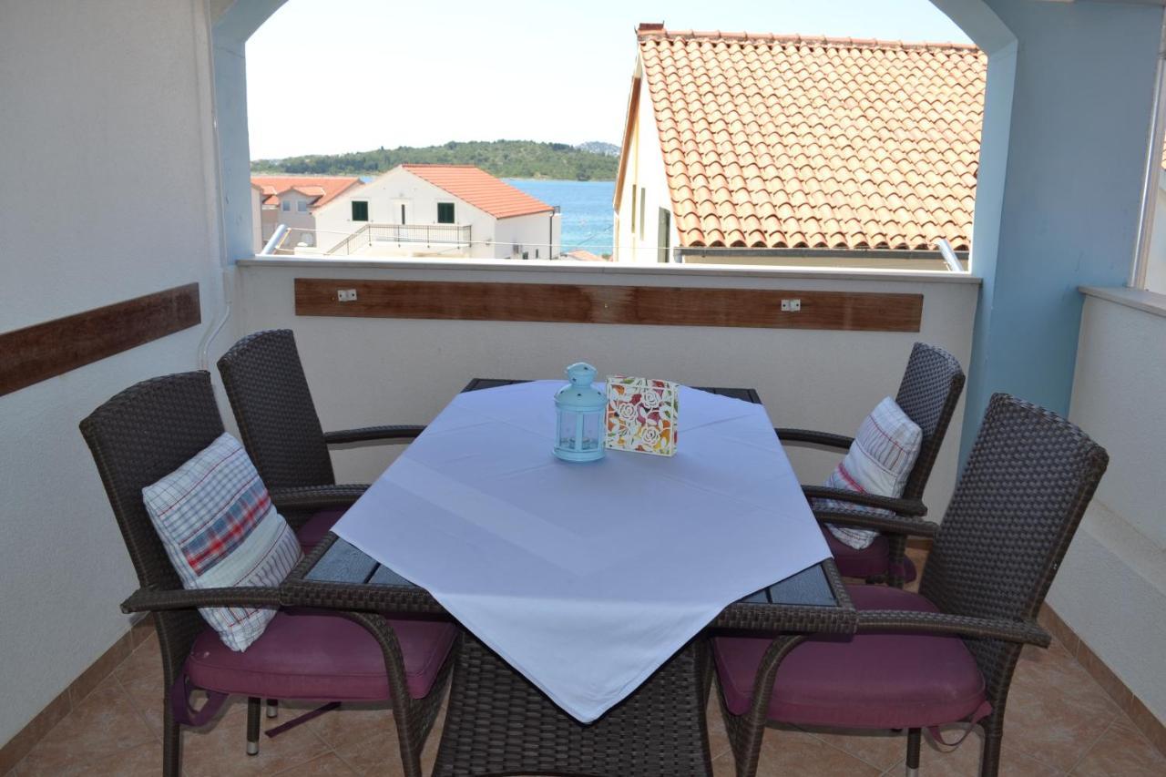 Lucija Apartment Srima
