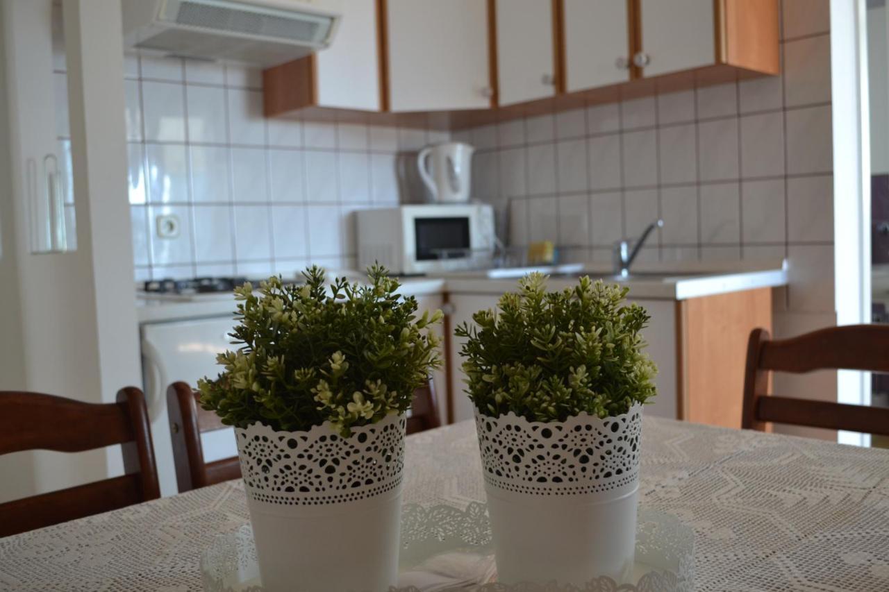 Apartment Lucija Srima