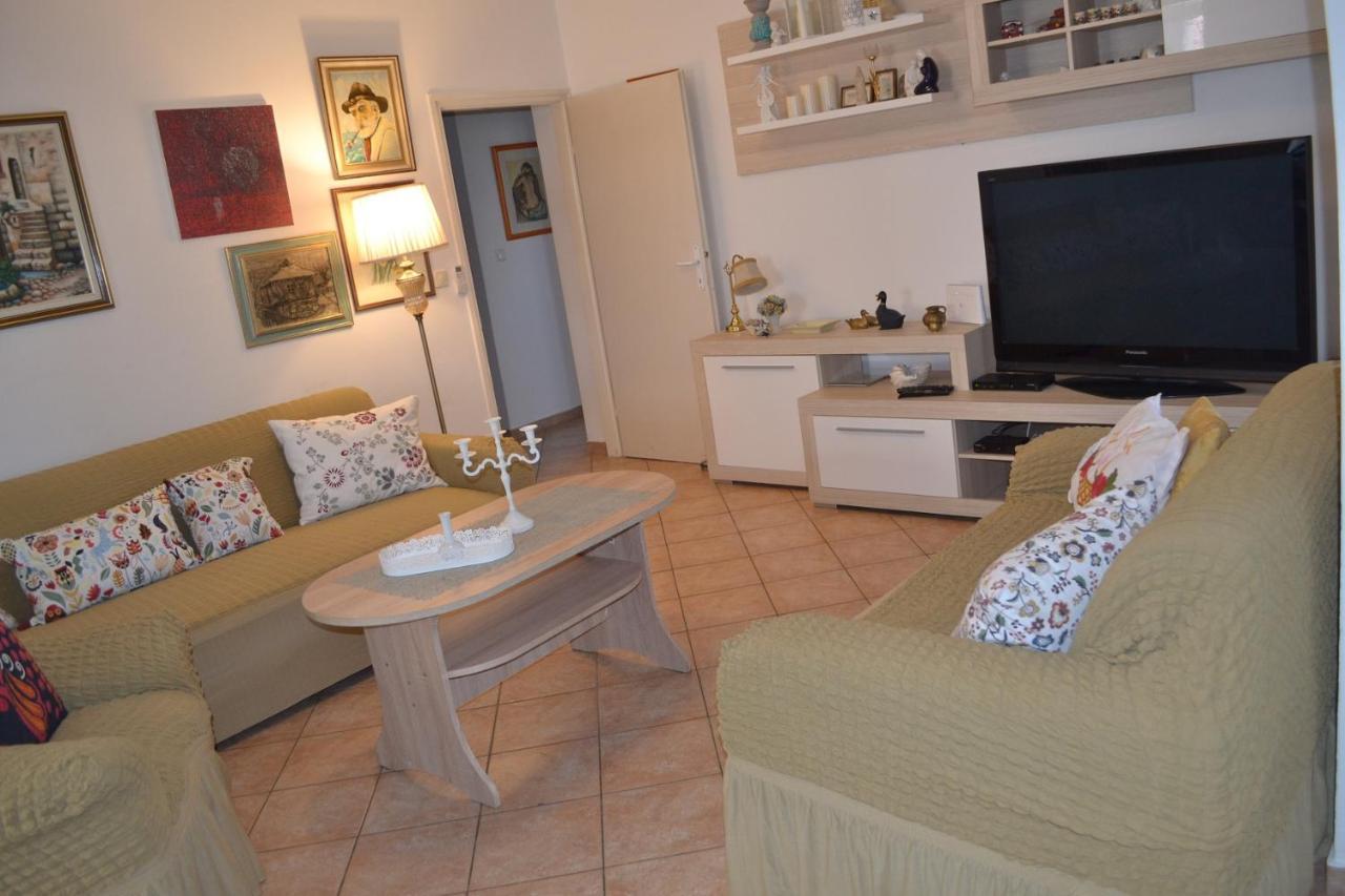 Lucija Apartment *